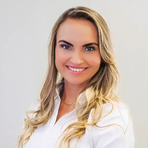 Hellen Becker Carraro – Imóvel Capital